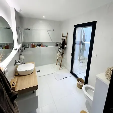 Au Paradis *